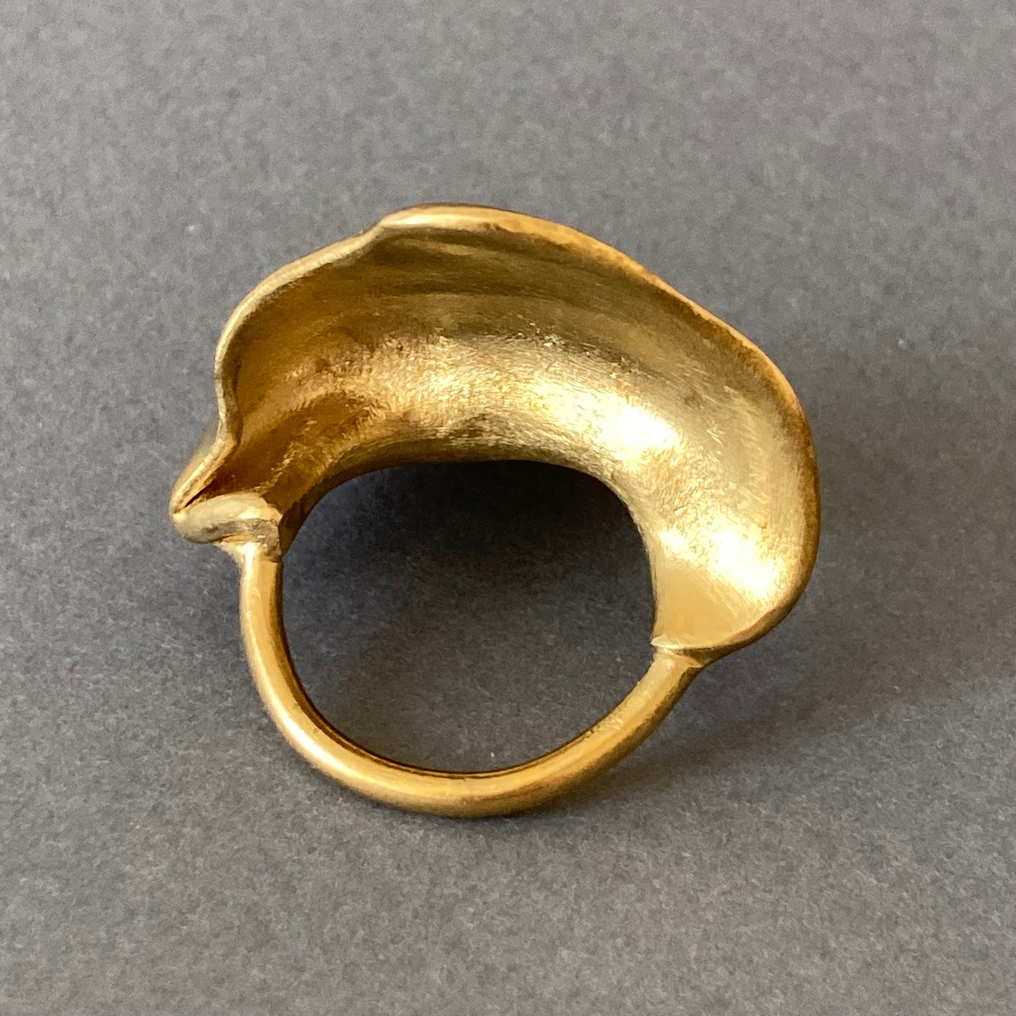 Fluid Ring size 8 US