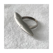 Load image into Gallery viewer, Blade Ring with diamonds
