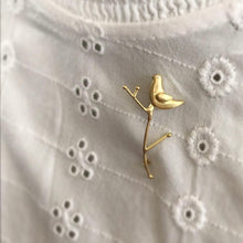 Load image into Gallery viewer, Morning Bird Brooch
