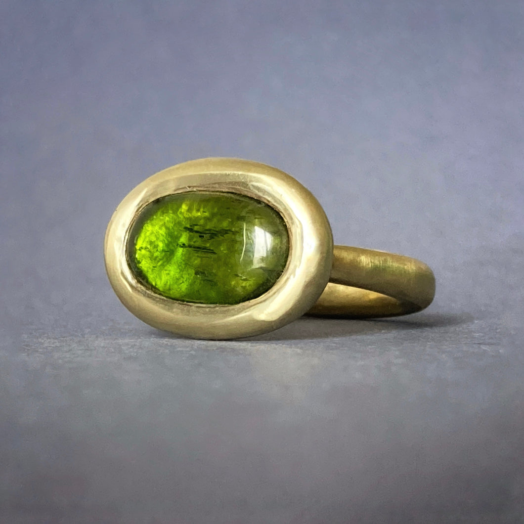 Melinda's Oval green ring