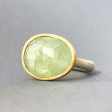 Load image into Gallery viewer, Large Green Kyanite Ring
