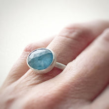 Load image into Gallery viewer, Blue Kyanite Silver Ring
