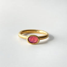 Load image into Gallery viewer, Bague tourmaline rose. Taille 50 / Size 5
