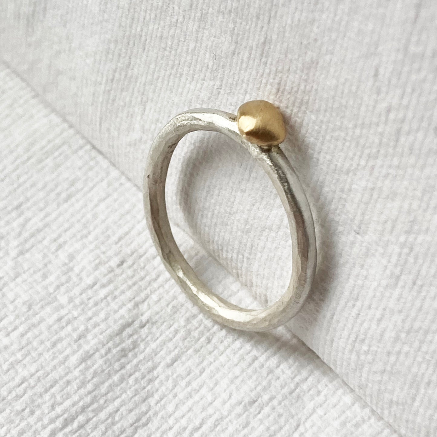 Nugget Ring in 18K and silver