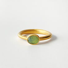 Load image into Gallery viewer, Bague tourmaline verte - Taille 52 / Size 5 3/4
